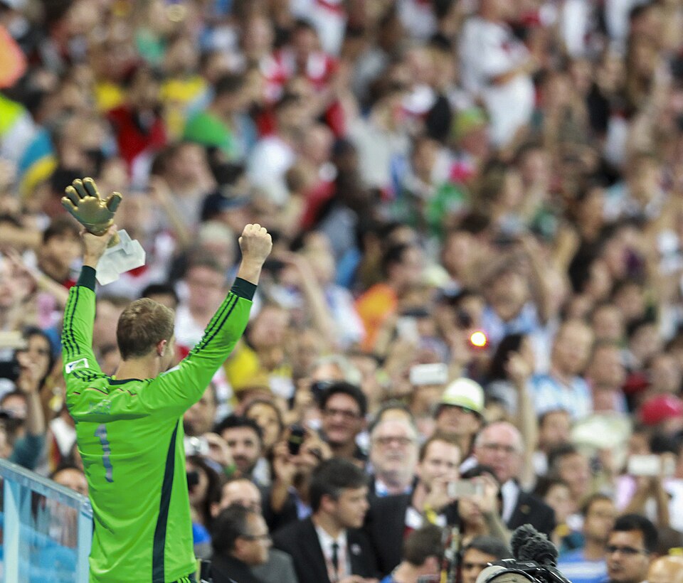 Alemania se marcha en silencio tras el golpe de Paraguay y el adiós de Manuel Neuer