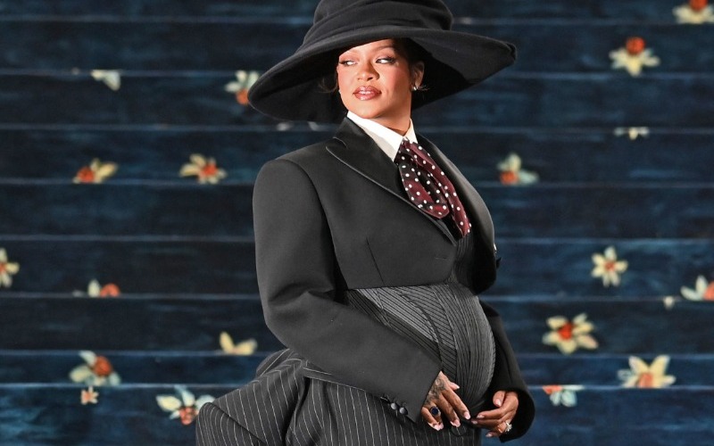 Rihanna anunció su tercer embarazo en la Met Gala