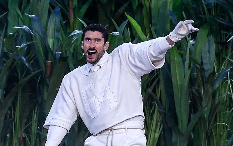 Bad Bunny es reconocido en Puerto Rico por su aporte a la difusión del español en el mundo