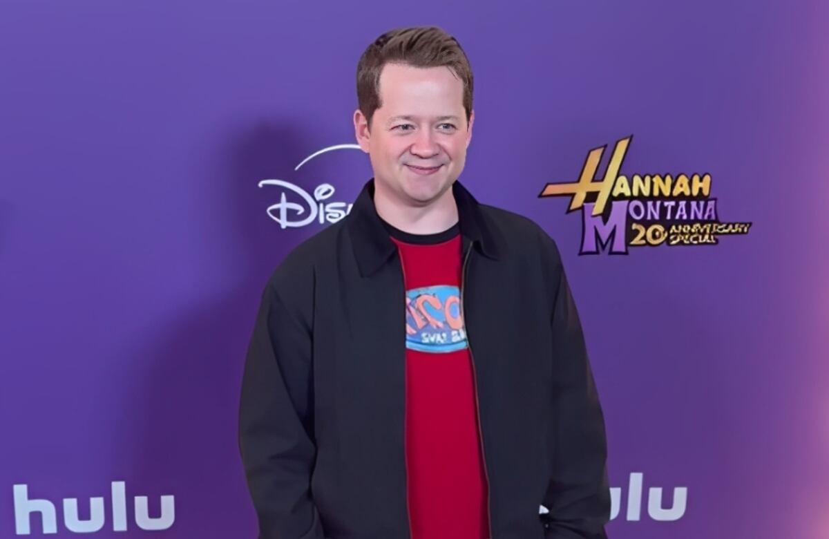 Jason Earles revela que engañó a Disney para obtener su papel en «Hannah Montana» como hermano mayor de Miley Cyrus