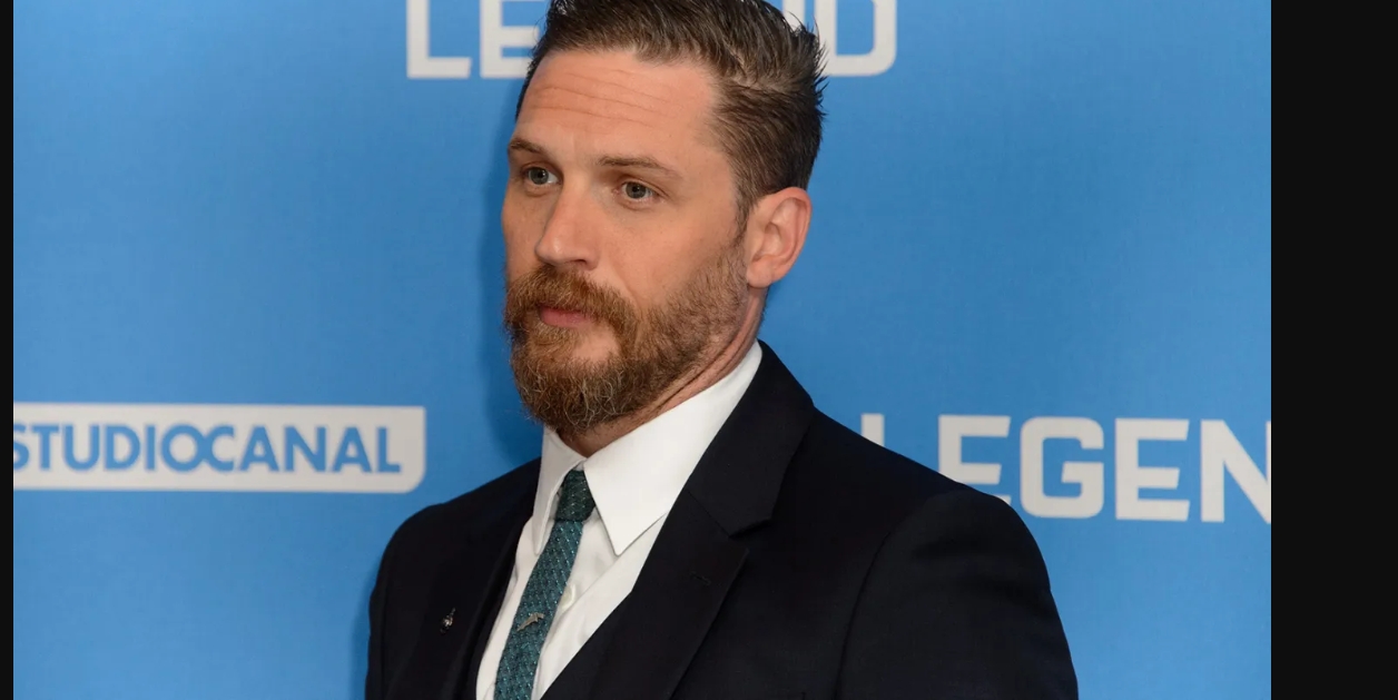 Con Tom Hardy como protagonista llega una oscura miniserie de 8 capítulos que se ha convertido en éxito mundial