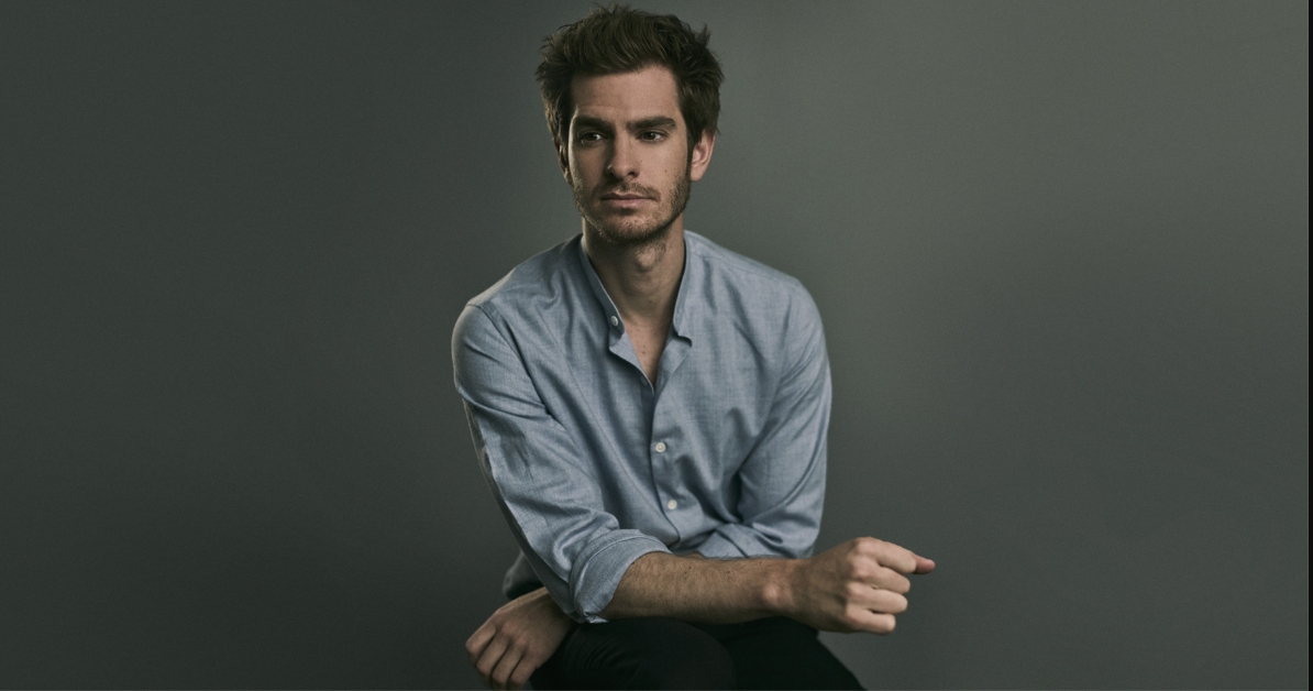 Andrew Garfield espera que su nueva película “aterrorice” a los multimillonarios