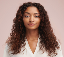 Las tendencias de cabello para 2026 apuntan a una sola intención: la textura natural y el cuidado real