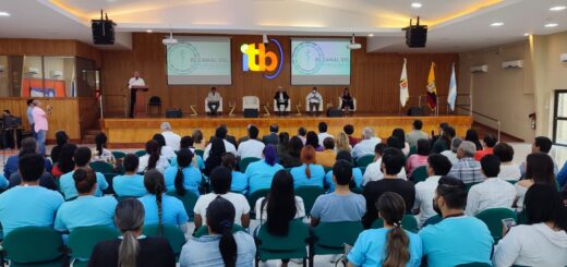 El VIII Congreso de Salud se lo desarrolló el pasado sábado 12 de noviembre en las instalaciones del Instituto Superior Universitario Bolivariano (ITB), de la ciudad de Guayaquil.