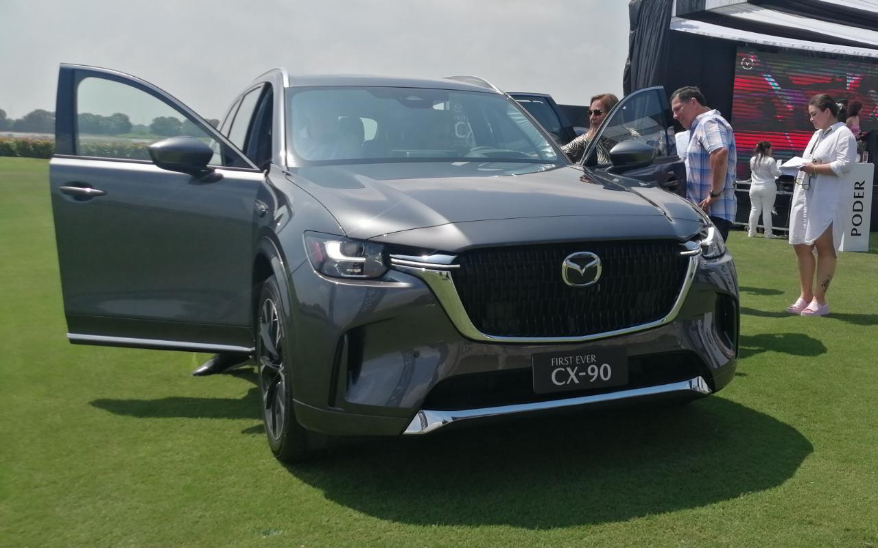 Mazda devela el nuevo CX90 en Ecuador Ecuador
