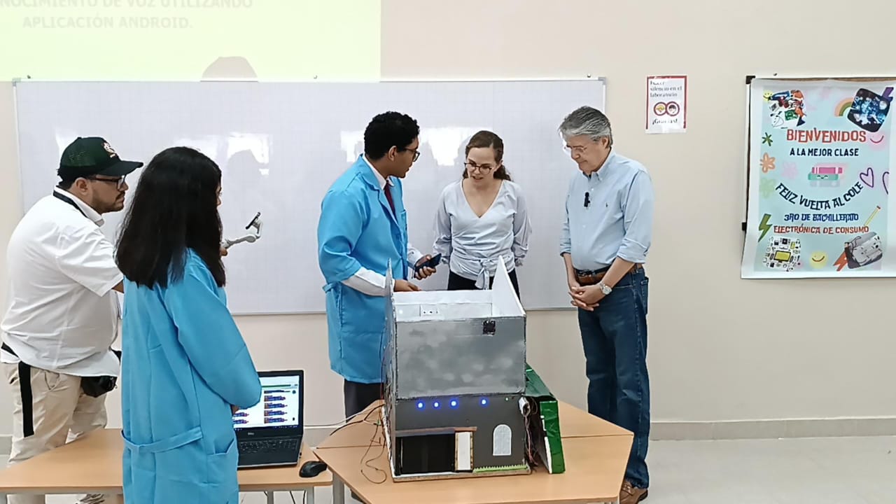 Unidad Educativa José Peralta estrena nueva infraestructura Ecuador