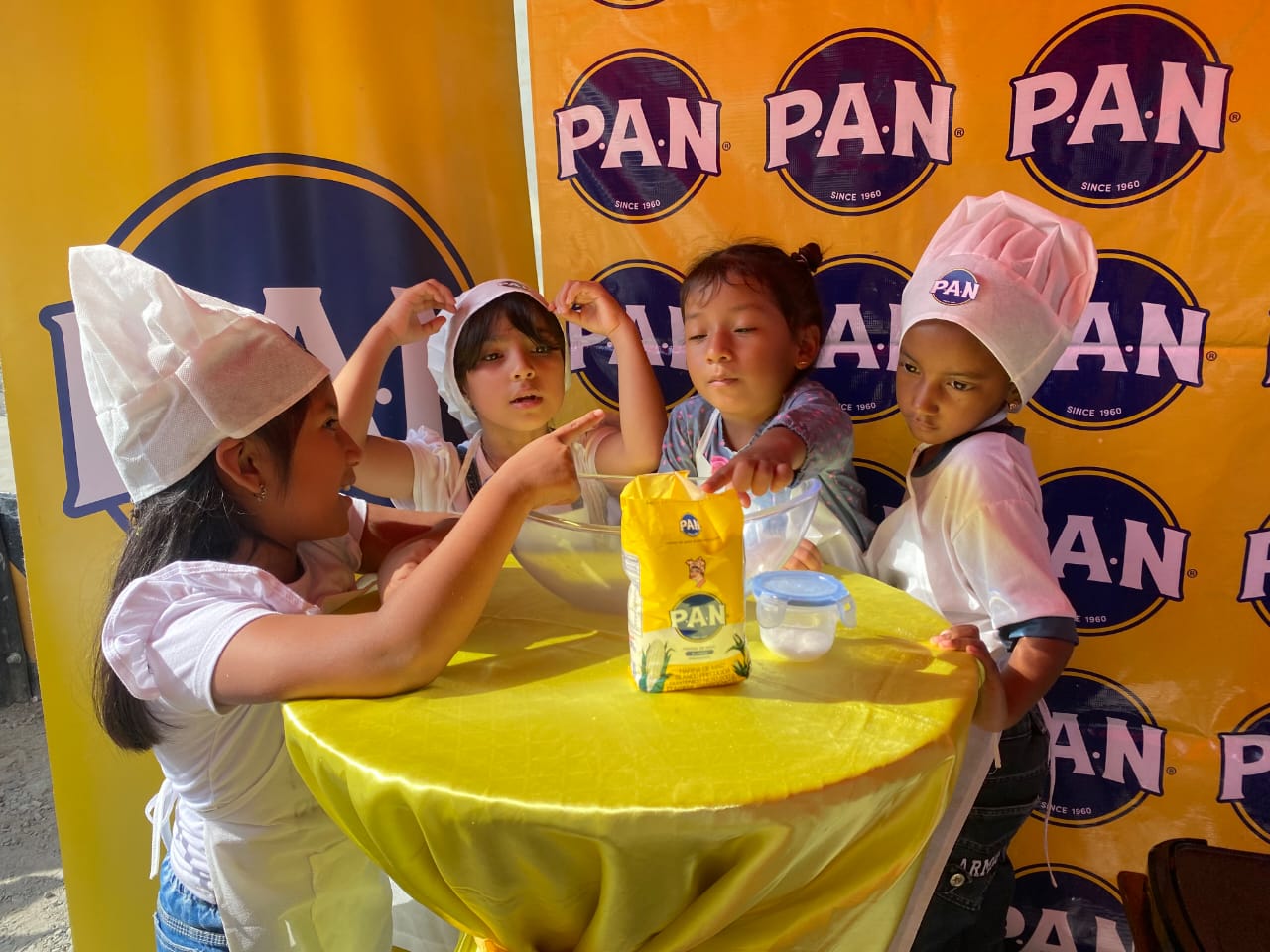 Alimentos Polar Ecuador y Diakonía trabajan de manera coordinada desde 2022 para brindar desayunos a niños de entre 3 y 8 años de Guayas.