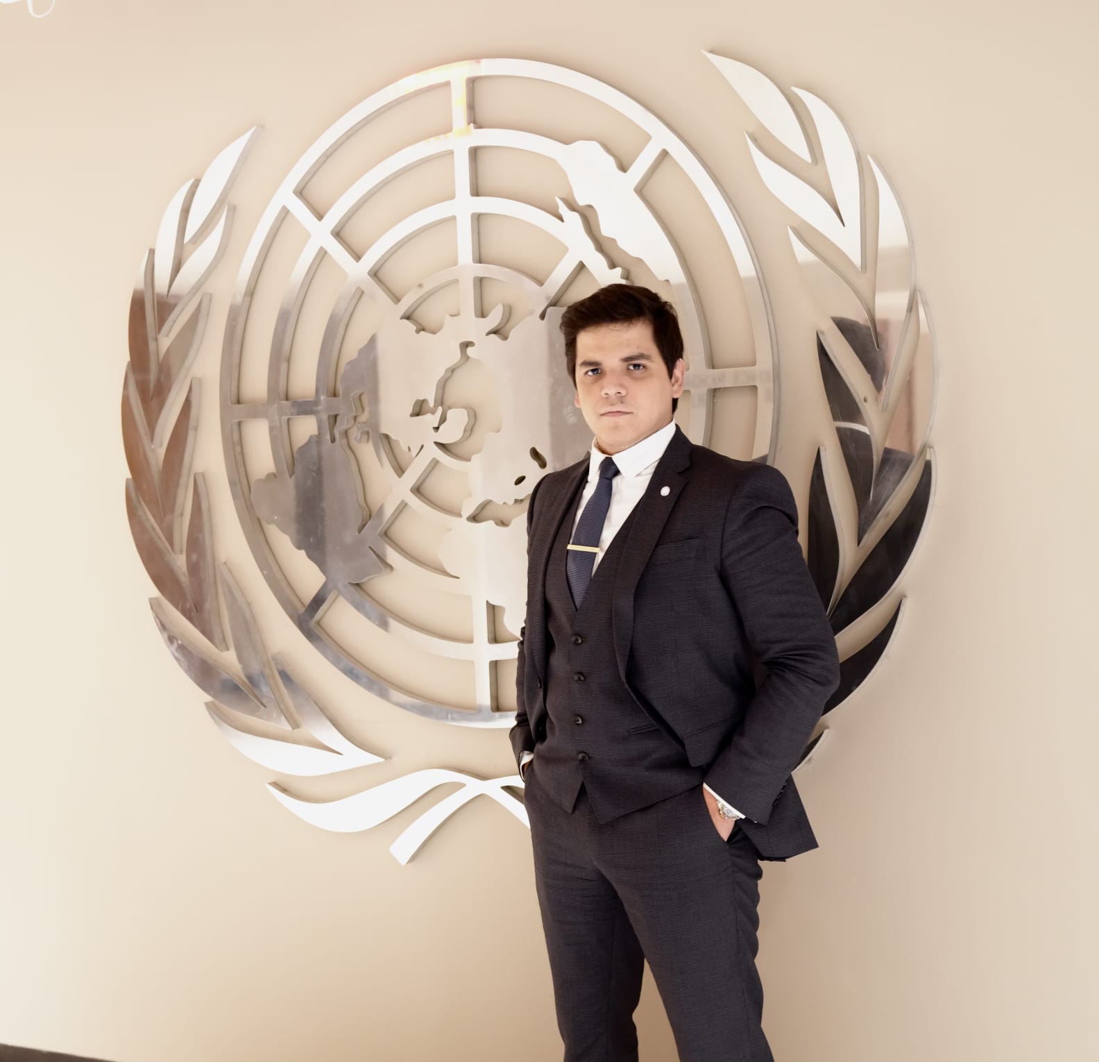 Un Año de Liderazgo Diplomático Ecuatoriano: El OIJ Fortalece su Compromiso Juvenil ante la ONU