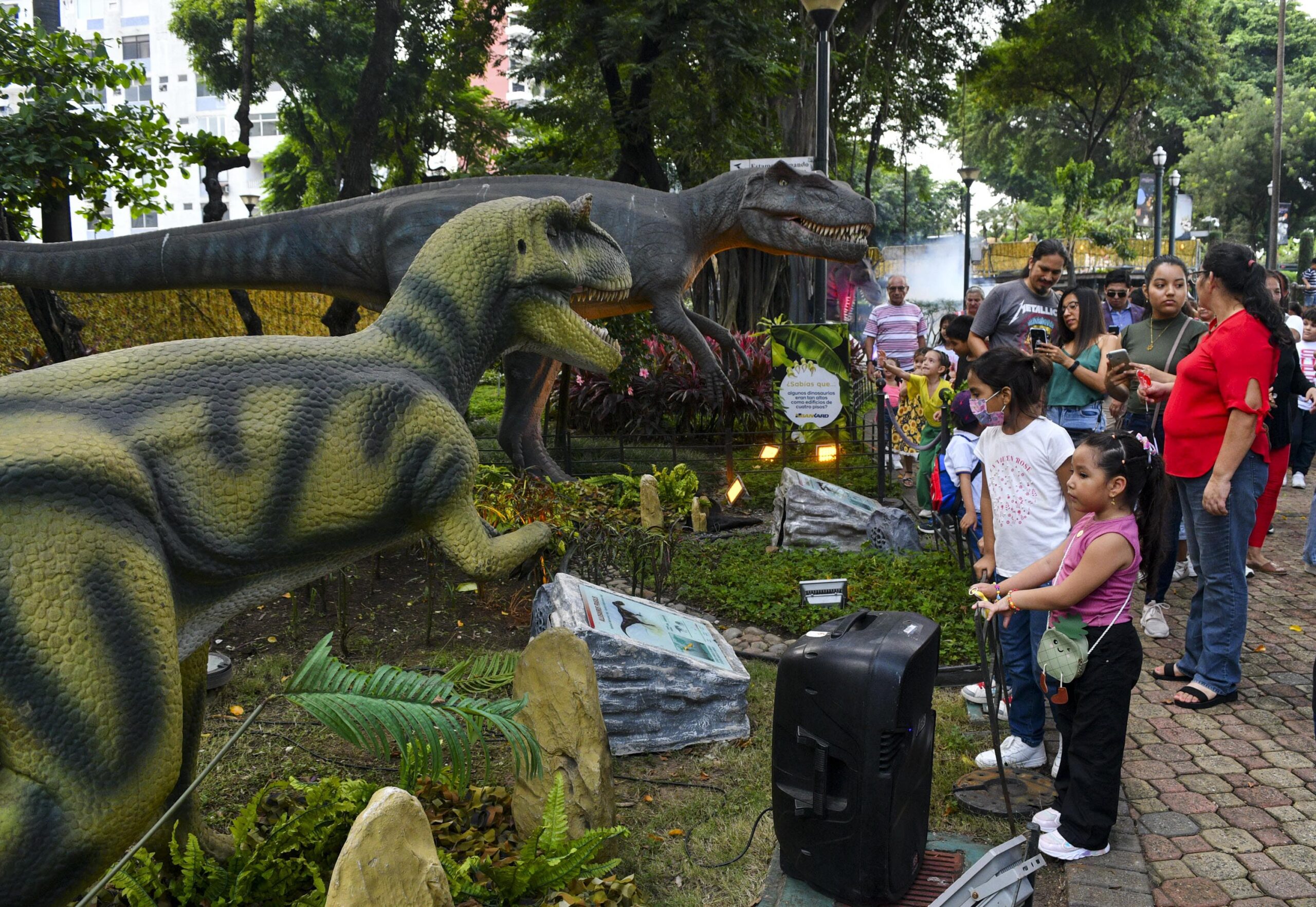 Exposición de dinosaurios gigantes regresa a Guayaquil