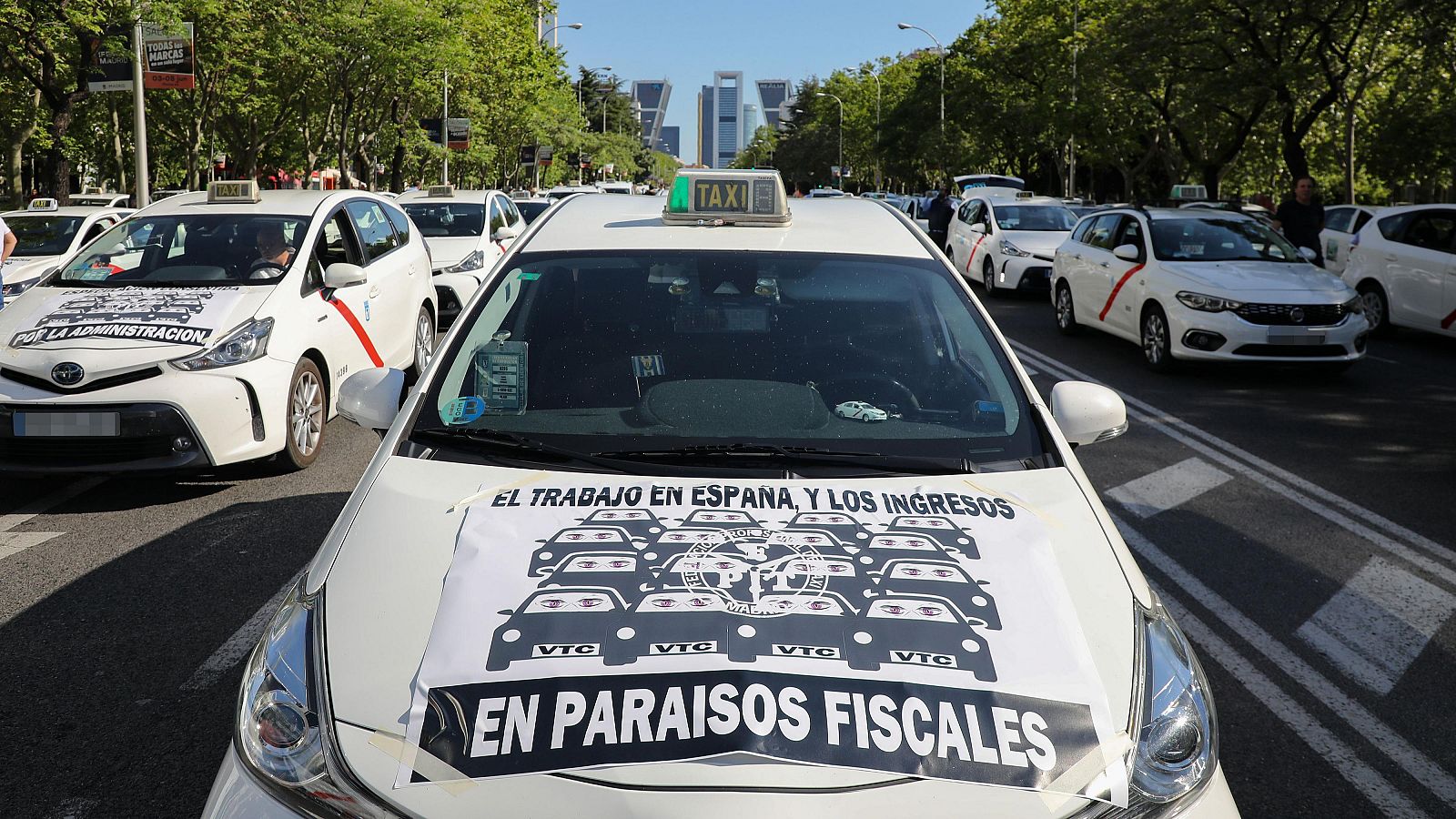 Los taxistas de Madrid, en huelga para protestar contra la concesión de 8.500 nuevas licencias a Cabify