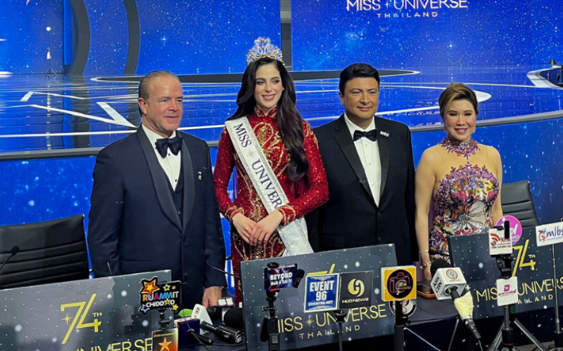 Director de Miss Universo deja el cargo en medio de denuncias contra dueños de la empresa