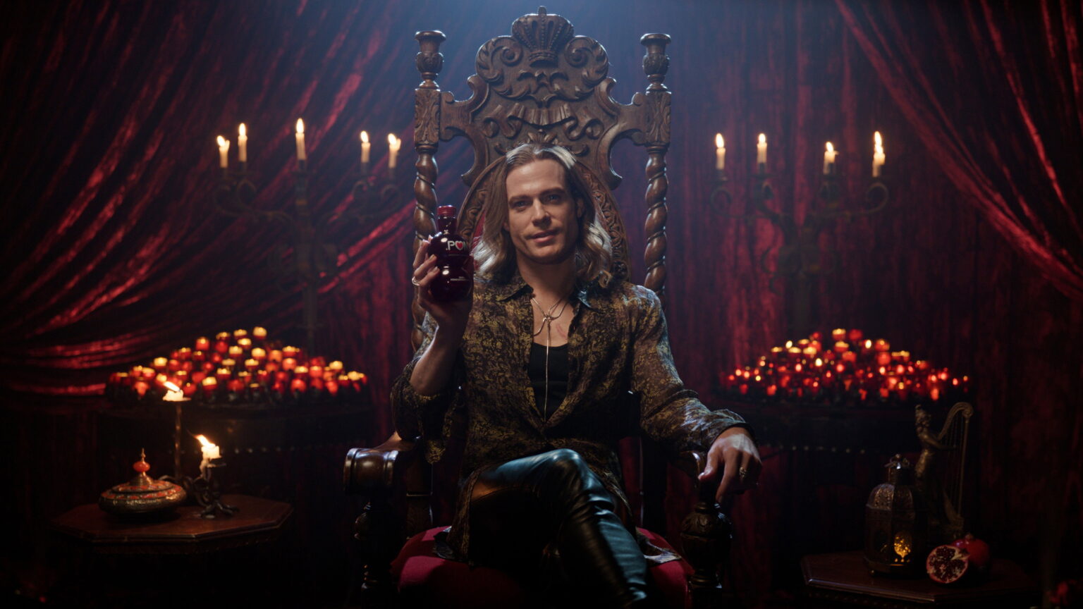 AMC confirma la temporada 4 de Entrevista con el Vampiro