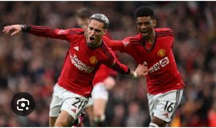 ¡PARTIDAZO…! MANCHESTER UNITED VENCE 4-3 A LIVERPOOL