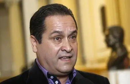 DIPLOMÁTICOS PERUANOS CESADOS CONTINUARÁN EN FUNCIONES HASTA JULIO 2026