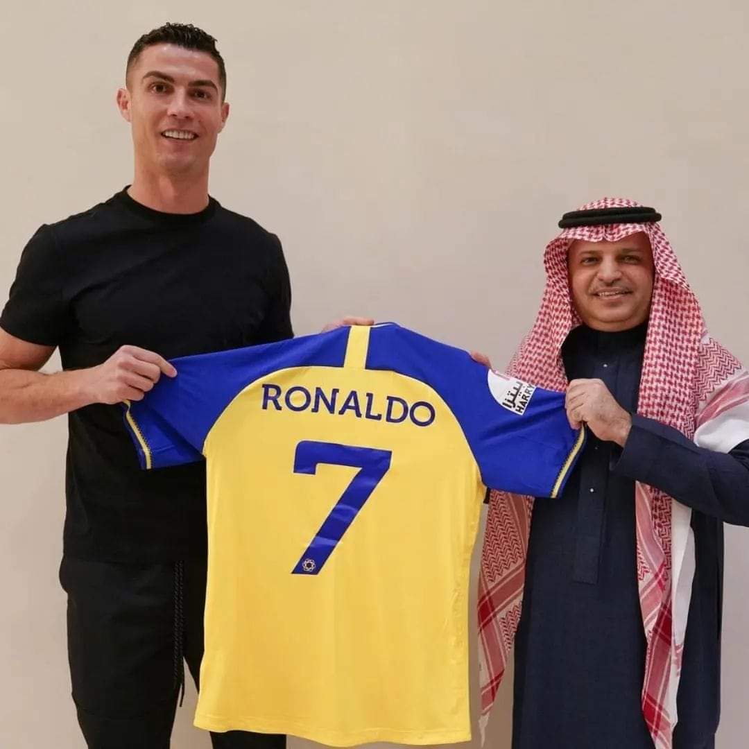 🇵🇹 Cristiano Ronaldo es nuevo jugador del AL-NASSR