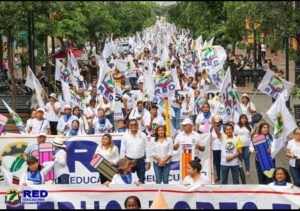 Marcha de la Red de Educadores denominada De Los Lápices.