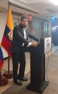 El presidenciable Jan Topic enfatizó en Guayaquil que la seguridad es fundamental para garantizar el derecho a la vida y prometió devolver la esperanza al Ecuador de ocupar la Primera Magistratura.