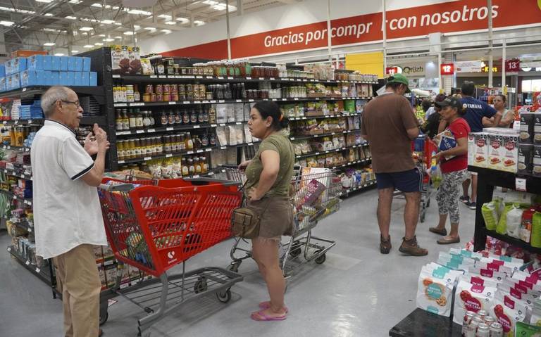 Consumo pierde fuerza en septiembre y cae 0.1%, según Inegi