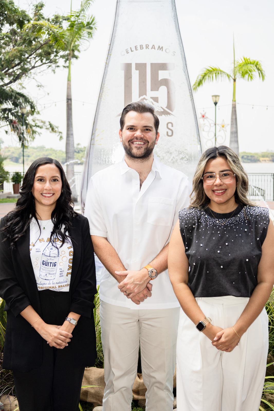 De izquierda a derecha: Paola Andrade, Jefa de Marca Güitig; Gert Stepan, Global Category Manager; y Fergie Aguirre, Jefa Field Marketing.