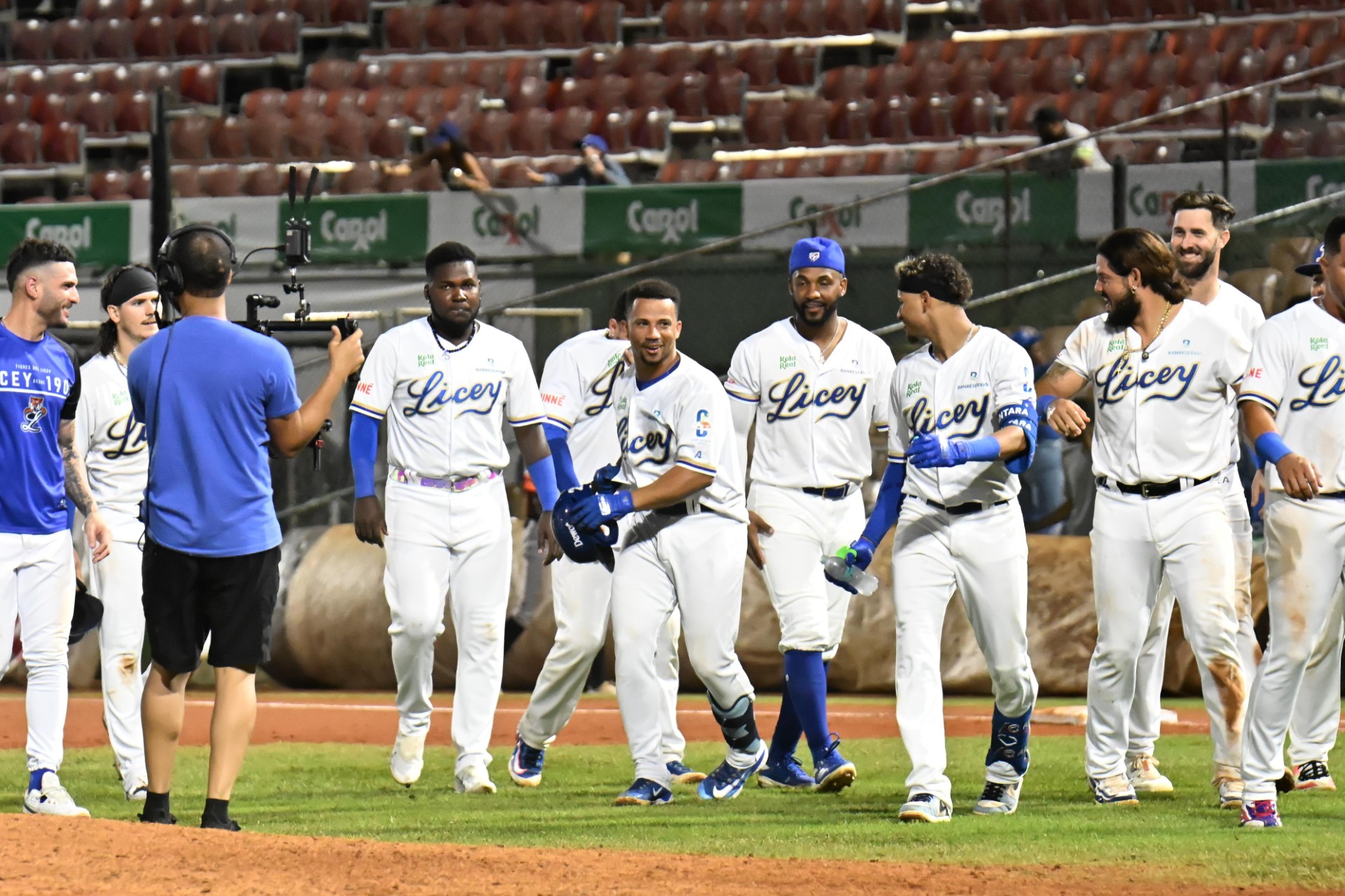 Licey gana cuarto en línea con hit de Mejía