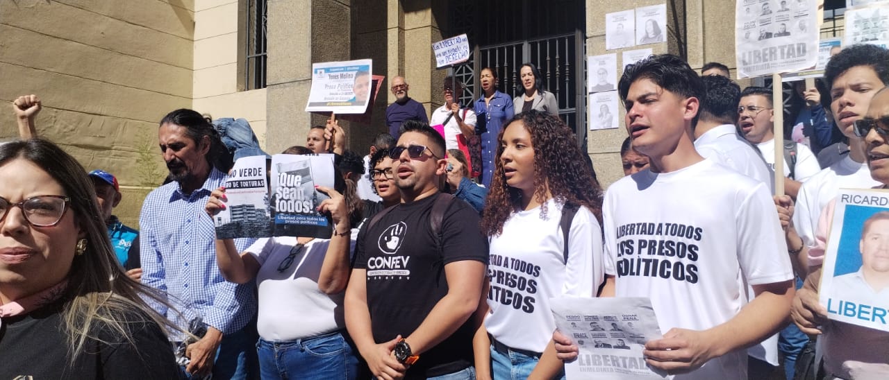 Libertad plena para todos los presos políticos exigen estudiantes de la ...