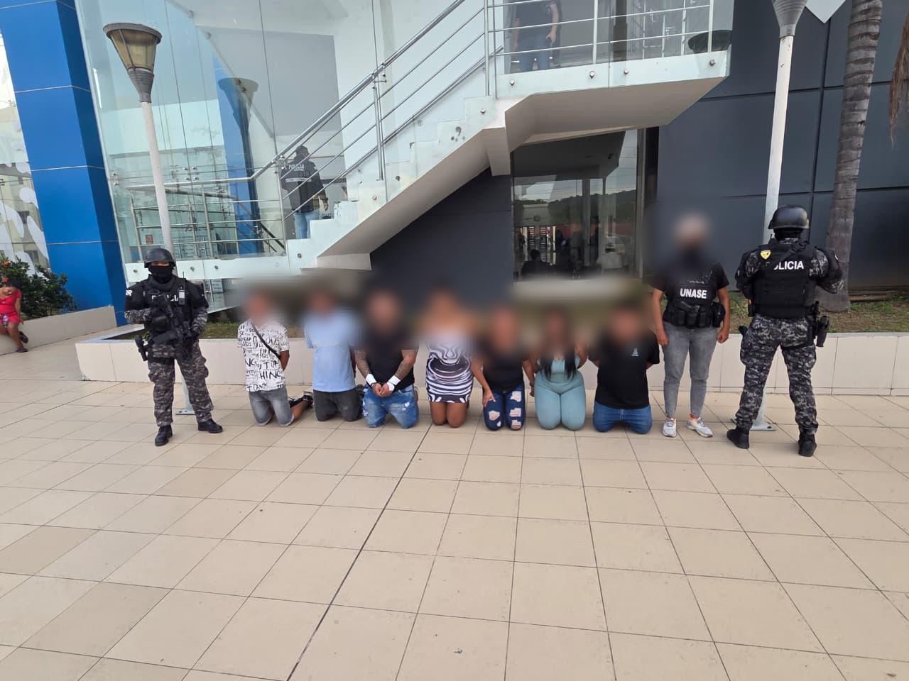 Policía Nacional del Ecuador, liberó una victima de secuestro y capturó a 8 sujetos implicados