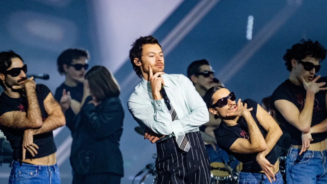 Harry Styles volvió a los escenarios en los BRIT Awards 2026