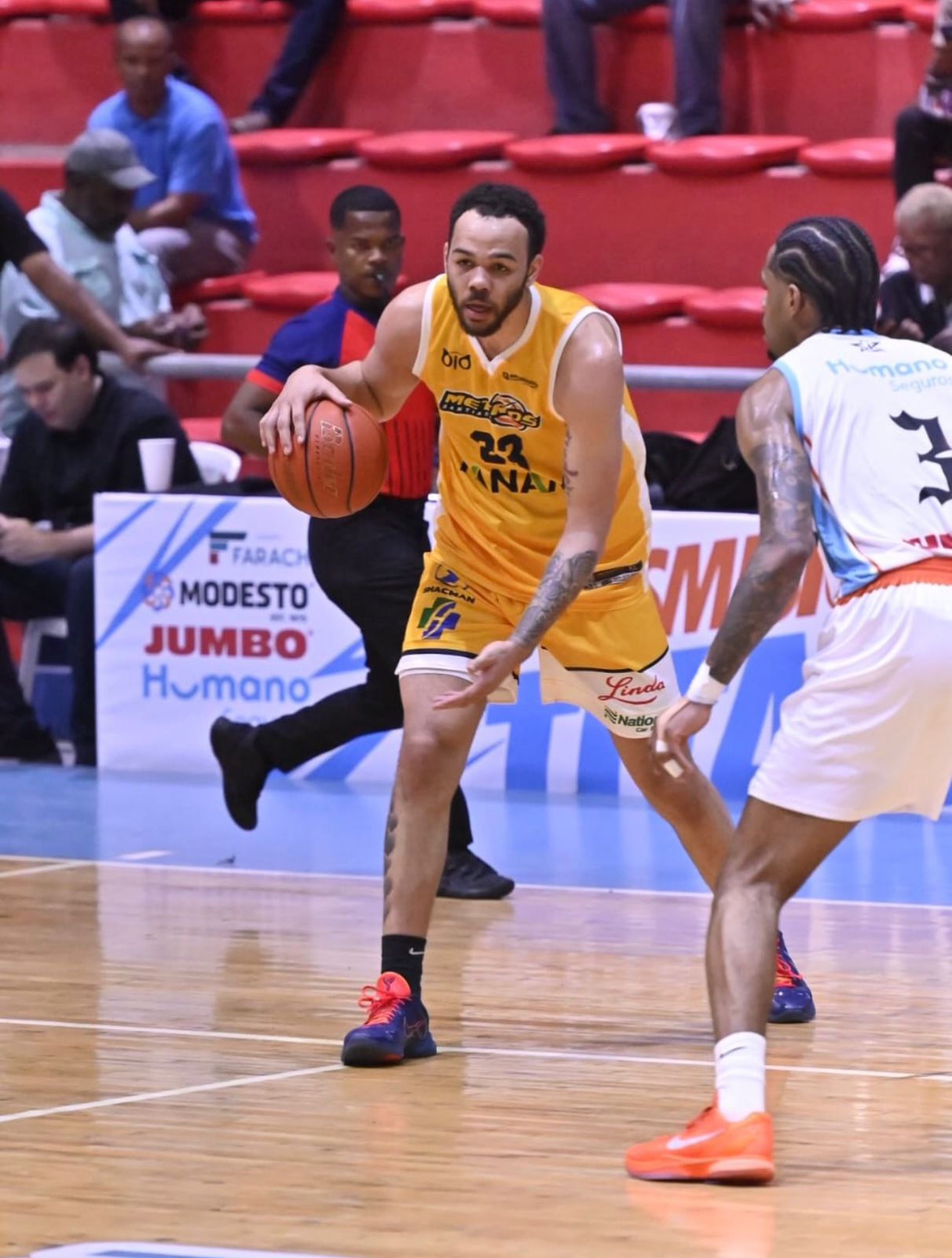 ¡Arranque demoledor! Metros aplastan a Titanes en inicio de la LNB 2026