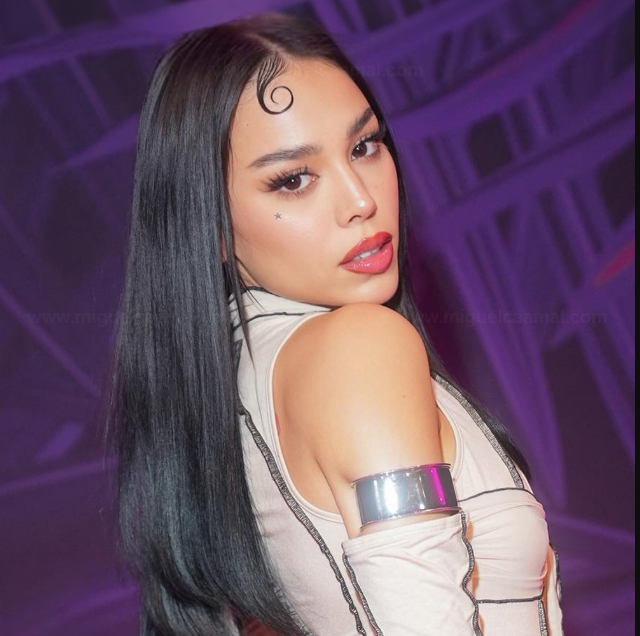 Danna regresa a la música con su nuevo EP Lucid Dreams