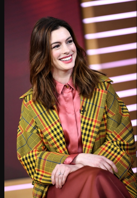 Bob Iger, Dwayne Johnson y Anne Hathaway ingresarán al Salón de la Fama de Disney