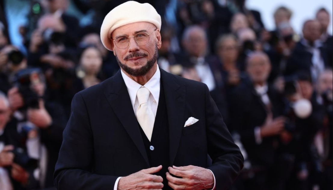 John Travolta es galardonado con la Palma de Oro de Honor en Cannes
