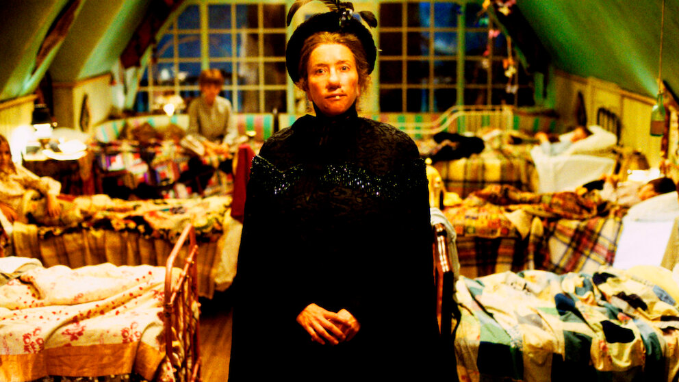 ‘Nanny McPhee’ se convertirá en musical de la mano de Emma Thompson en el verano de 2027