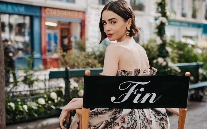 Lily Collins se despide de Emily en París tras culminar el rodaje de su sexta y última temporada