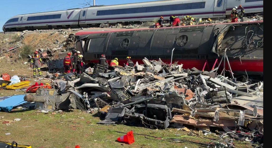 Avería informática, fallo humano y un tren detenido: lo que se sabe del accidente ferroviario en Toledo