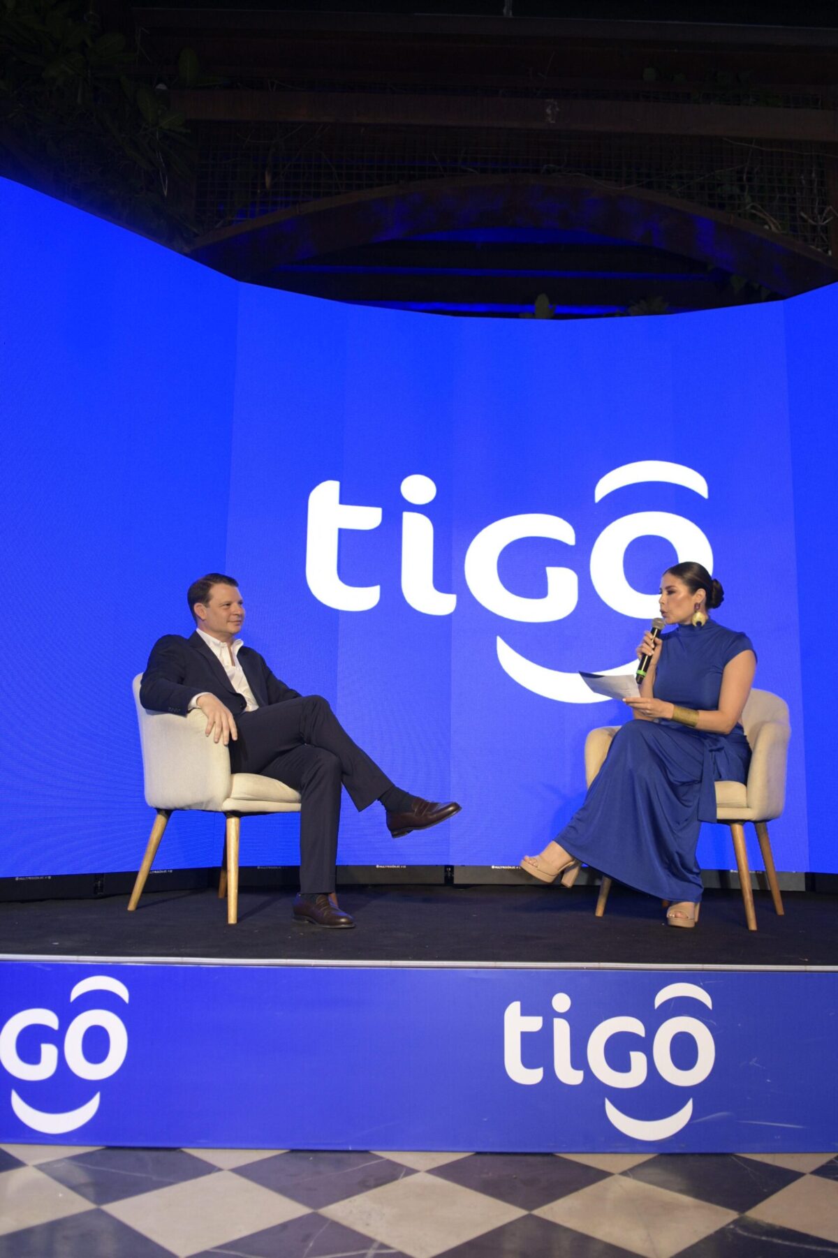 Tigo presenta su marca en Ecuador con un compromiso de inversión de más de USD 900 millones