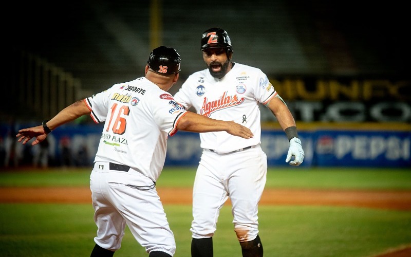 Águilas corta racha adversa tras remontar a Tigres