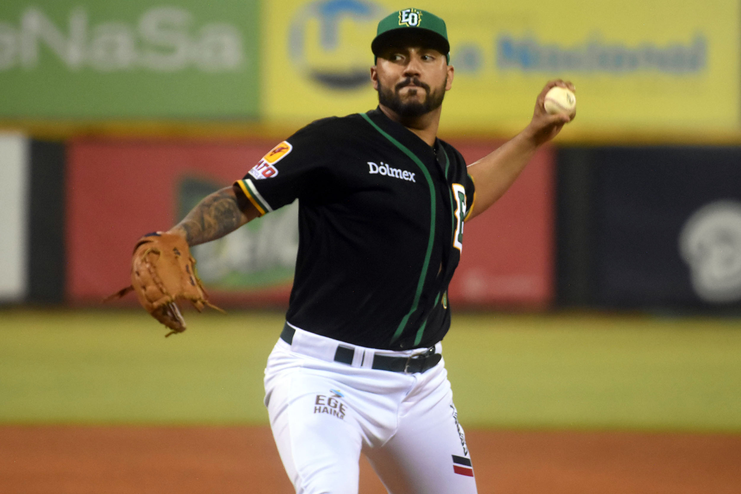 Néstor Cortés retorna con las Estrellas Rep. Dominicana Noti