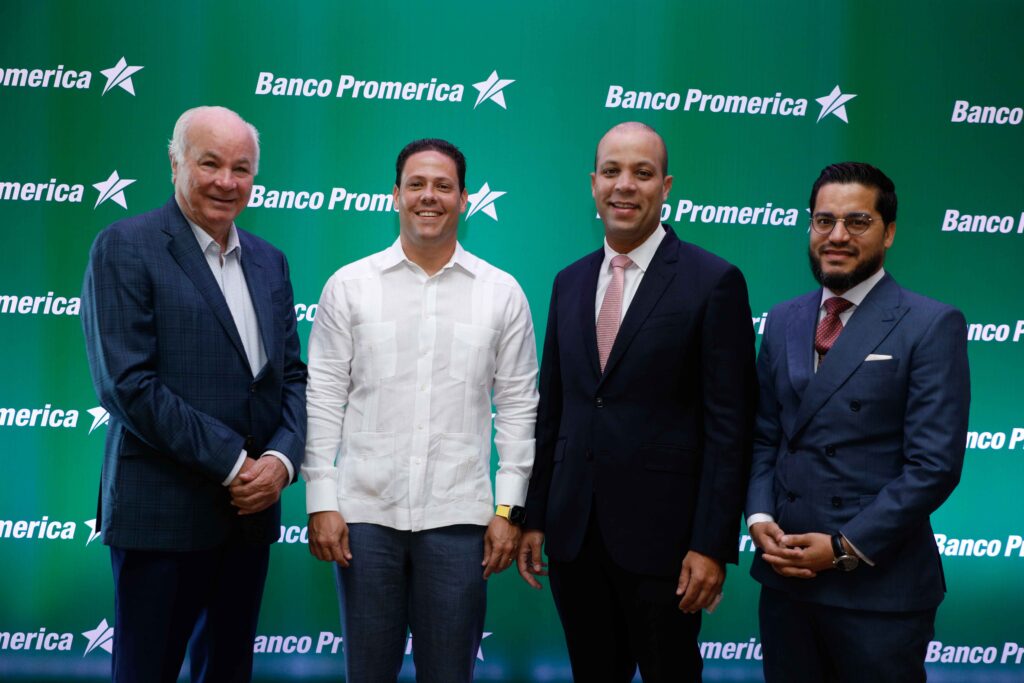 Foto 3 Rafael Camilo, Carlos Bonilla, Carlos Julio Camilo y Raúl Ovalle