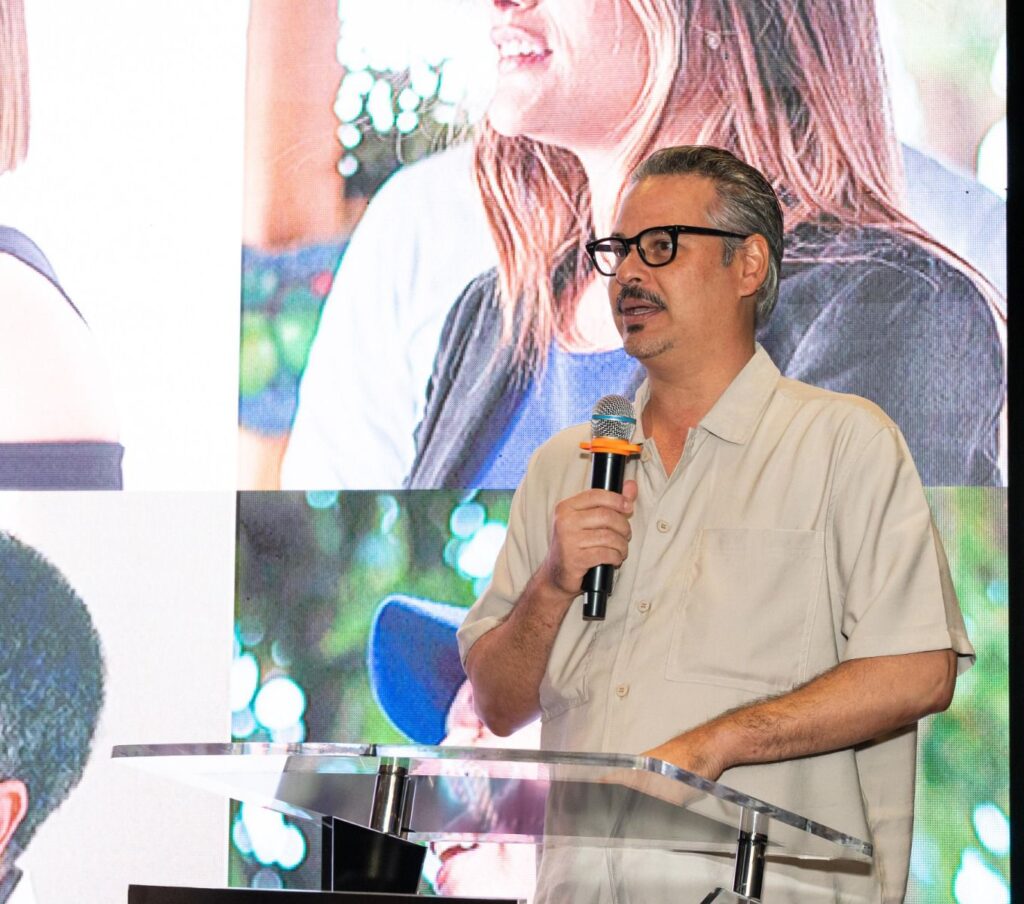 Frank Perozo, director de Perdiendo El Juicio