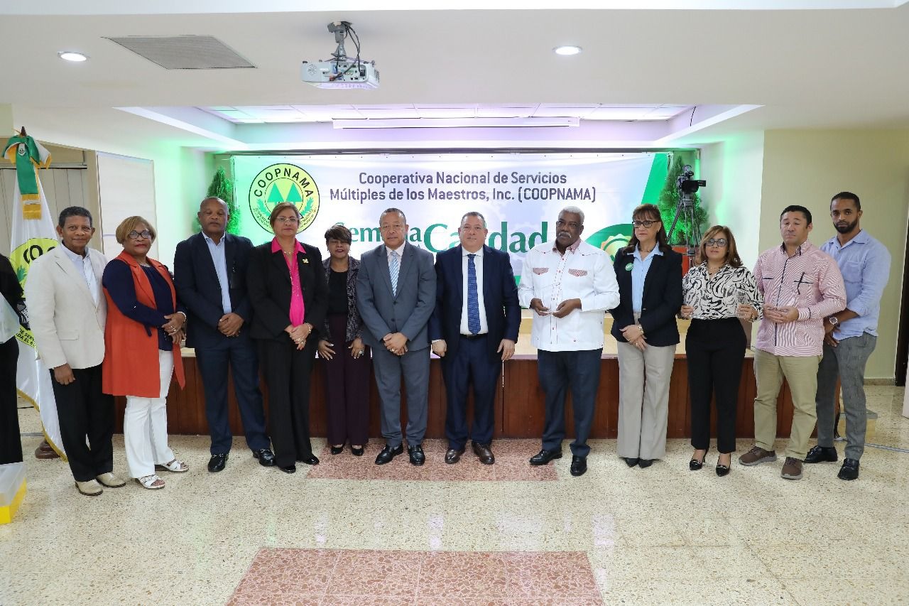COOPNAMA promueve integridad y servicio con ciclo de conferencias magistrales
