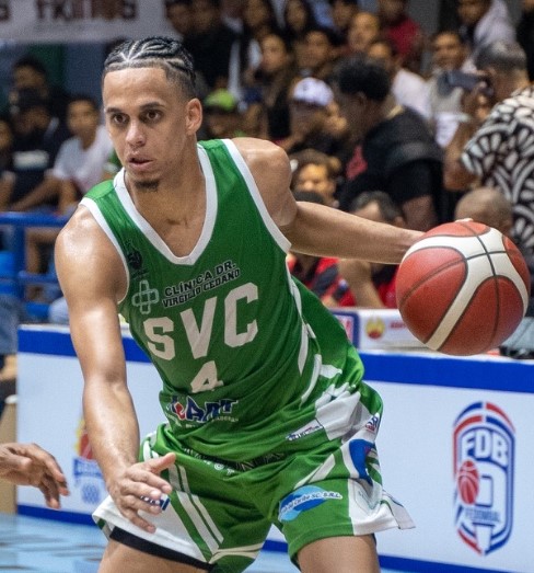 Savica barre y Centro se niega a caer en semifinales del TBS-Higüey 2025