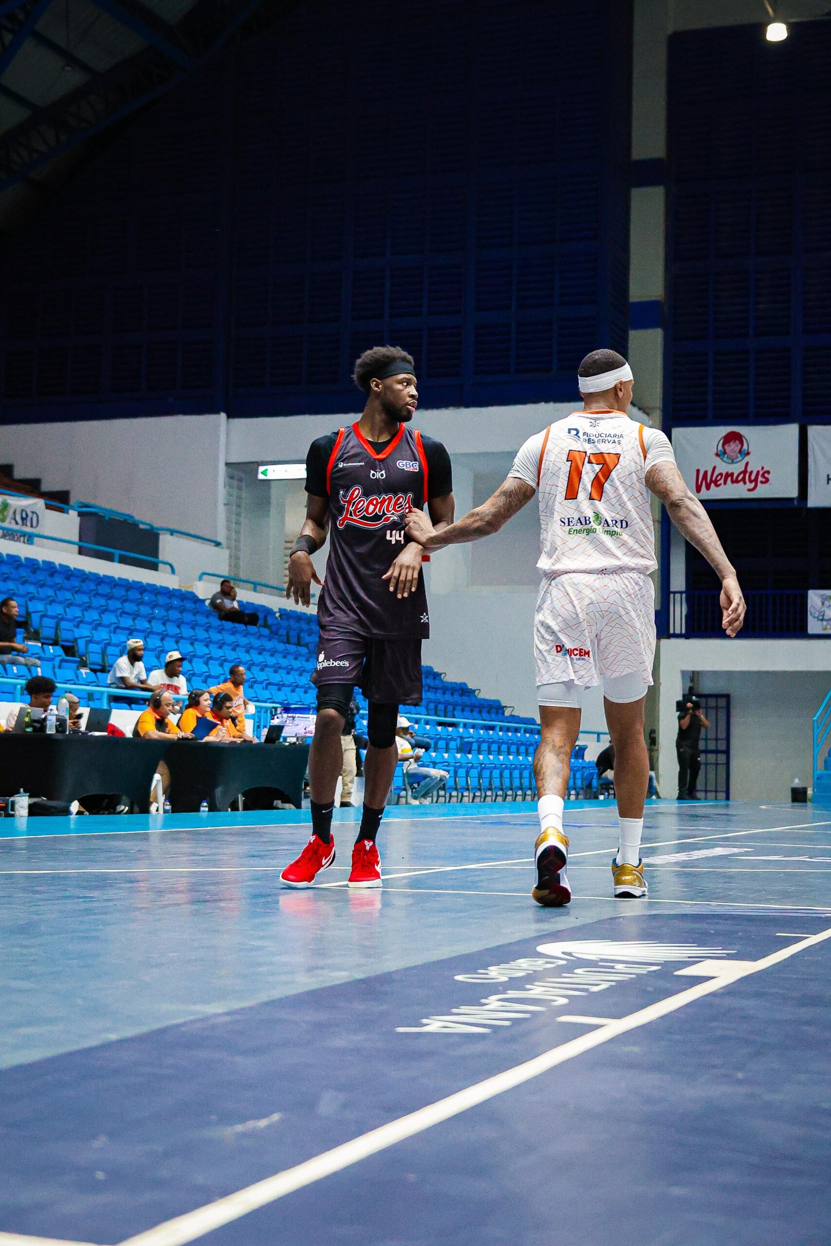 Leones vencen a Cañeros y reaccionan en la Súper Liga 2026