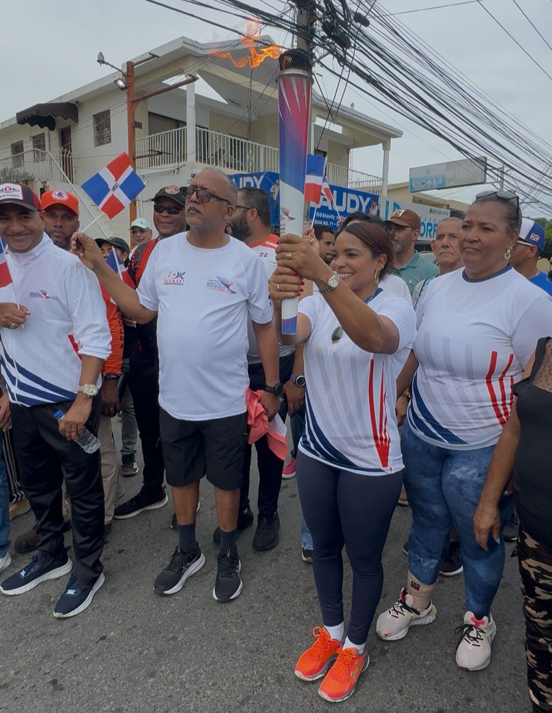 La Vega porta antorcha de los Juegos Centroamericanos Santo Domingo 2026